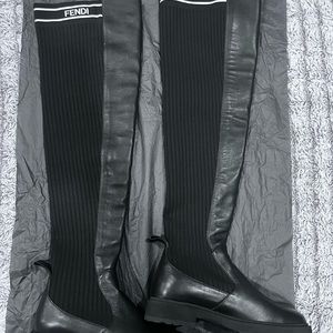 Fendi Black leather boots